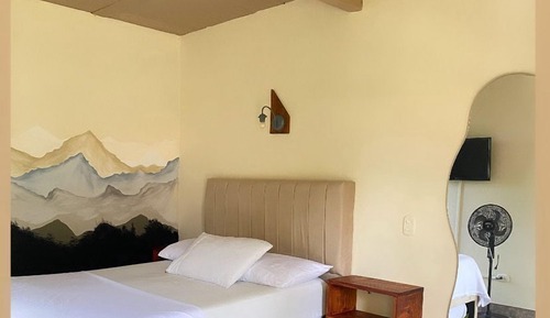 Habitación individual, baño privado