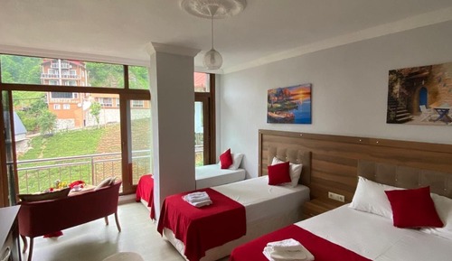 Habitación cuádruple económica