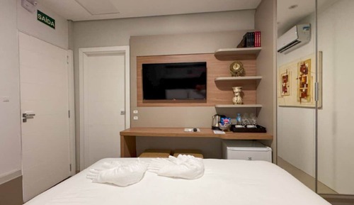 Habitación Deluxe con 1 cama doble o 2 individuales, vistas al jardín