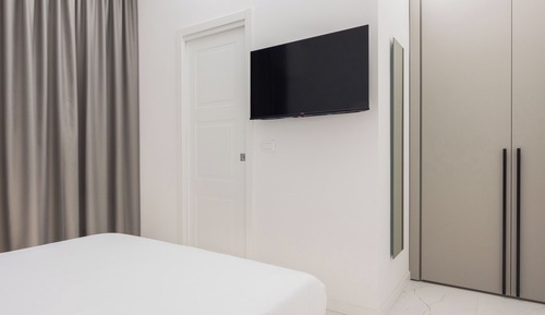 Habitación de lujo, 1 cama de matrimonio grande, baño privado, vistas a la ciudad