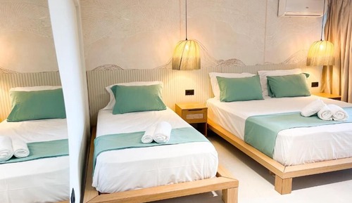 Habitación triple Deluxe