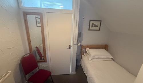 Habitación individual básica