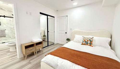 Apartamento estándar, 3 habitaciones, balcón, vistas al parque (Unit F)