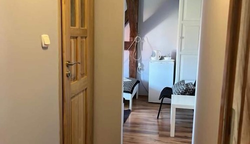 Habitación con 1 cama doble o 2 individuales, vistas al jardín