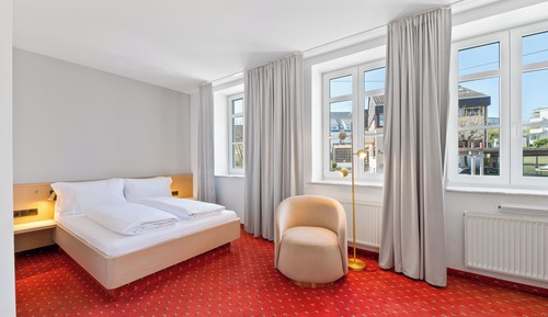 Classic Double Room