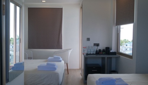 Habitación triple familiar, vistas al mar