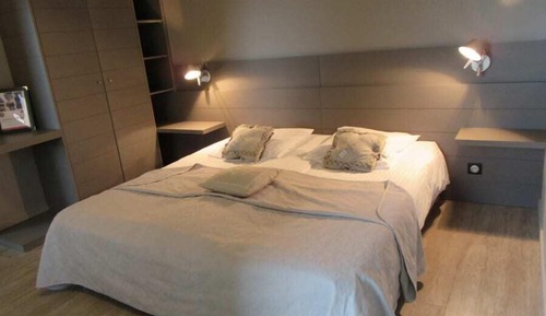 Suite familiar