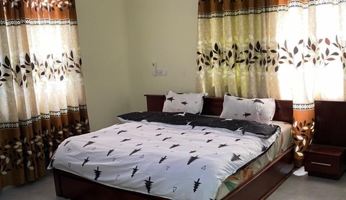 Apartamento familiar, balcón, vistas al jardín