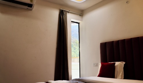 Habitación doble, vistas a la montaña