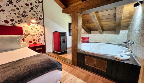 Apartamento Superior (Jacuzzi y acceso ilimitado al SPA)