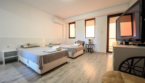 Habitación Deluxe con 1 cama doble o 2 individuales, balcón