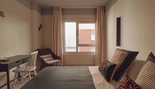 Habitación estándar con 1 cama doble o 2 individuales