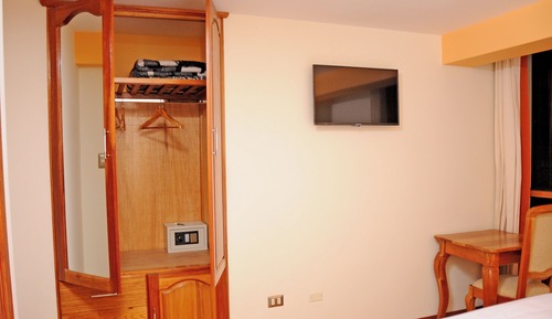 Habitación superior, 2 camas dobles, vistas al complejo turístico