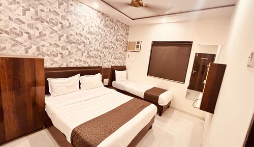 Habitación Deluxe doble, 1 cama doble, vistas al jardín