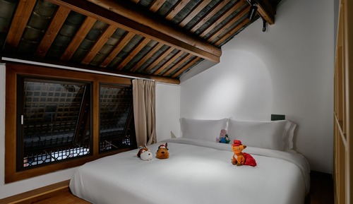 Habitación clásica con 2 camas individuales, vistas a la montaña