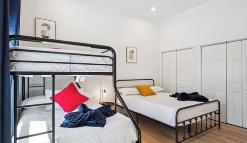 Casa (4 Bedrooms)