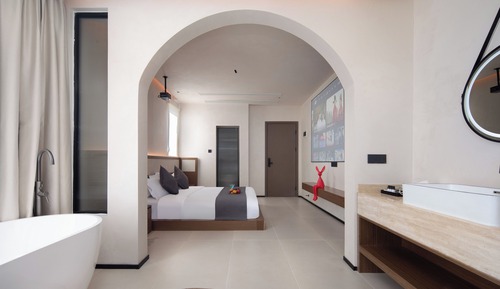 Habitación Confort doble, vistas al patio