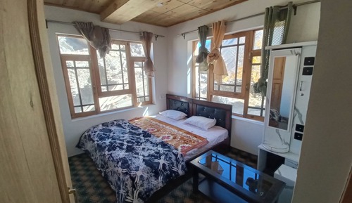 Habitación individual básica, vistas a la montaña