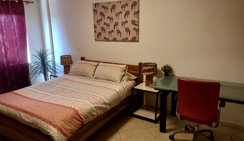Habitación básica doble, balcón, vistas a la ciudad