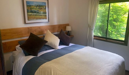 Casa, 3 habitaciones, vistas al lago, en la zona del jardín (Boldo)