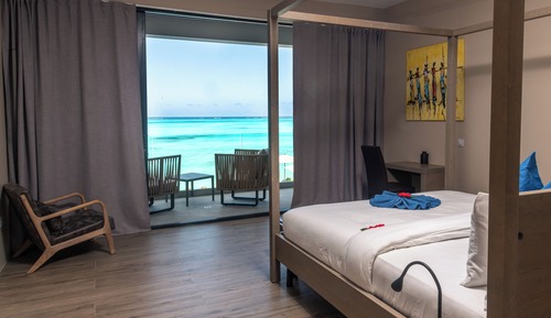 Habitación Deluxe doble, 1 cama de matrimonio grande, balcón, vistas al mar