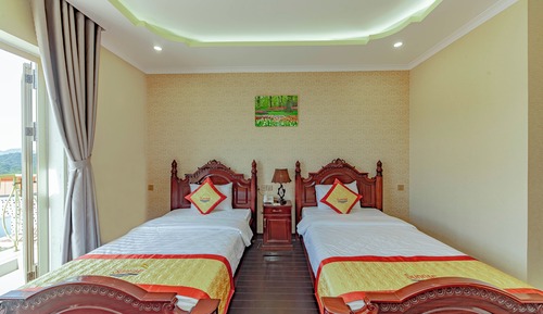 Habitación con 1 cama doble o 2 individuales, vistas a la montaña