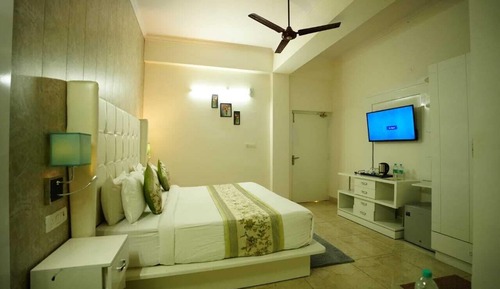 Premium Room