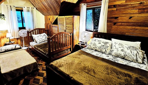 Dormitorio compartido, 1 habitación, balcón