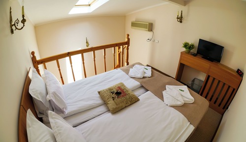 Habitación estándar con 1 cama doble o 2 individuales