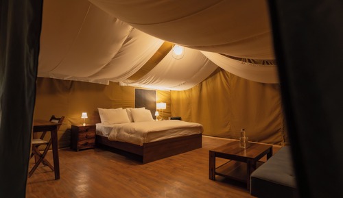 Habitación superior con 1 cama doble o 2 individuales