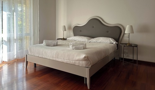Habitación triple, vistas al jardín