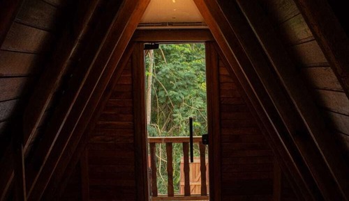 Chalet romántico, 1 cama doble con sofá cama, bañera de hidromasaje, vistas al patio