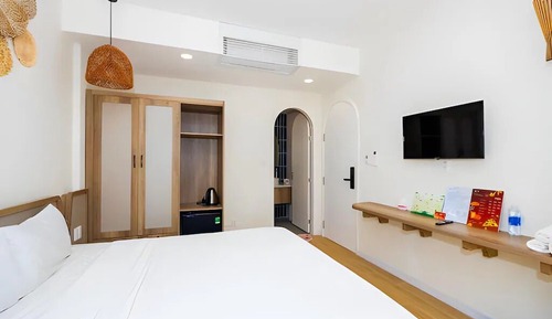 Habitación Deluxe, 1 cama de matrimonio grande, vistas a la ciudad