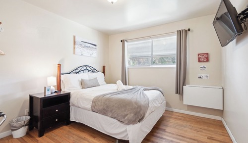 Comfort Triple Room, 1 Queen Bed, Air conditioning, Garden View