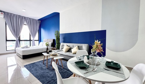Estudio de diseño, 1 cama de matrimonio, vistas a la ciudad