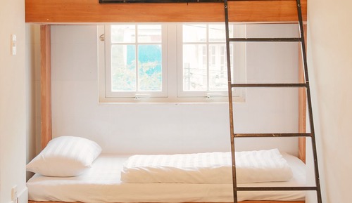 Habitación estándar con 2 camas individuales, vistas a la ciudad