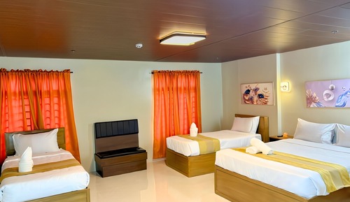 Habitación cuádruple, vistas al jardín