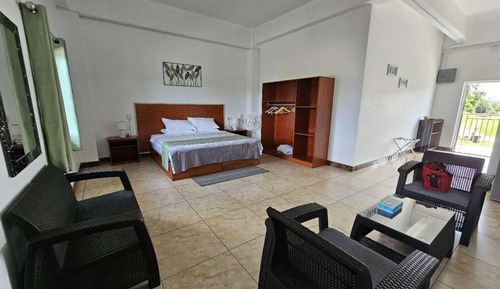 Suite estudio Confort, vistas a la ciudad