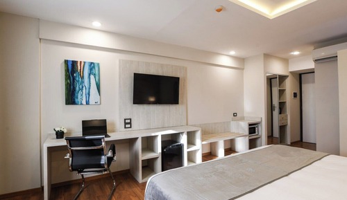 Habitación superior, vistas a la ciudad