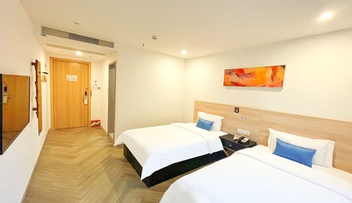 Habitación superior con 2 camas individuales