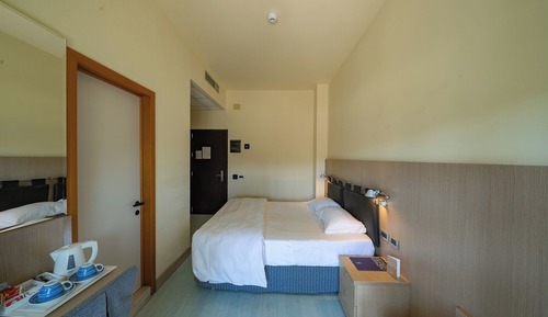 Habitación estándar doble (Vista Giardino)