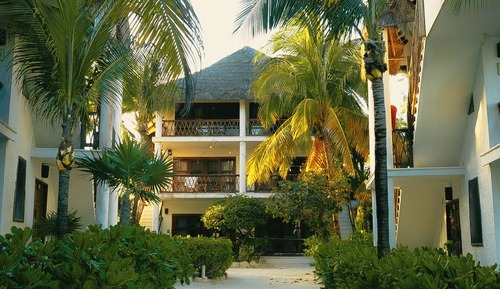 Habitación cuádruple superior, vistas parciales al mar