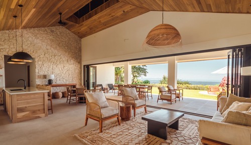 Villa de lujo, balcón, vistas al mar