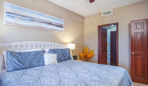 Apartamento, 1 cama de matrimonio grande con sofá cama, balcón, vistas al mar (Sonoran Sun SW 711)
