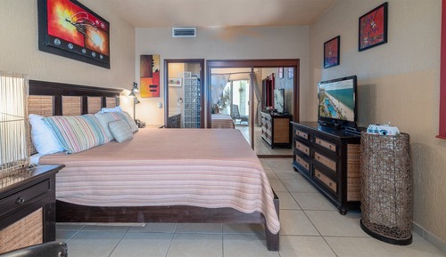 Apartamento, varias camas, balcón, vistas al mar (Sonoran Sun SW 804)