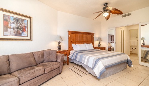Apartamento, varias camas, balcón, vistas al mar (Sonoran Sun SW 1007)