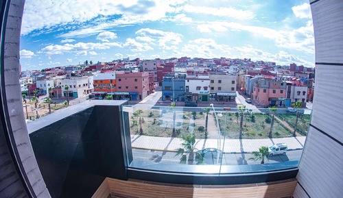 Habitación individual, balcón, vistas a la ciudad
