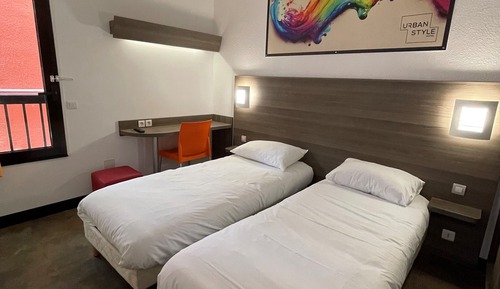 Habitación Confort con 2 camas individuales