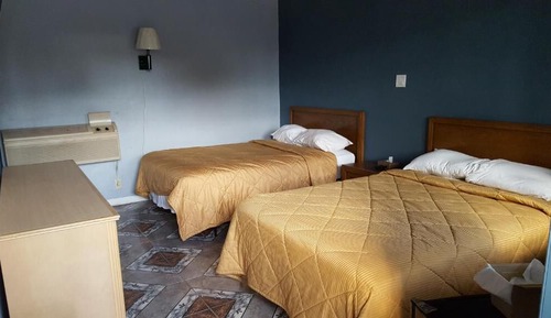 Habitación estándar doble, 2 camas de matrimonio, fumadores