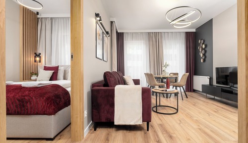 Apartamento clásico, balcón